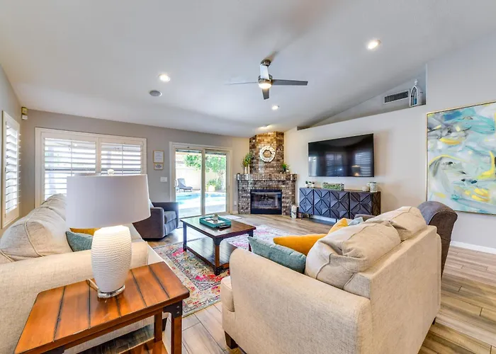 Relax Poolside & Golf: Family Gem In North Ferienhaus *