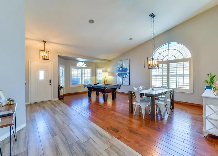 Ferienhaus Relax Poolside & Golf: Family Gem In North