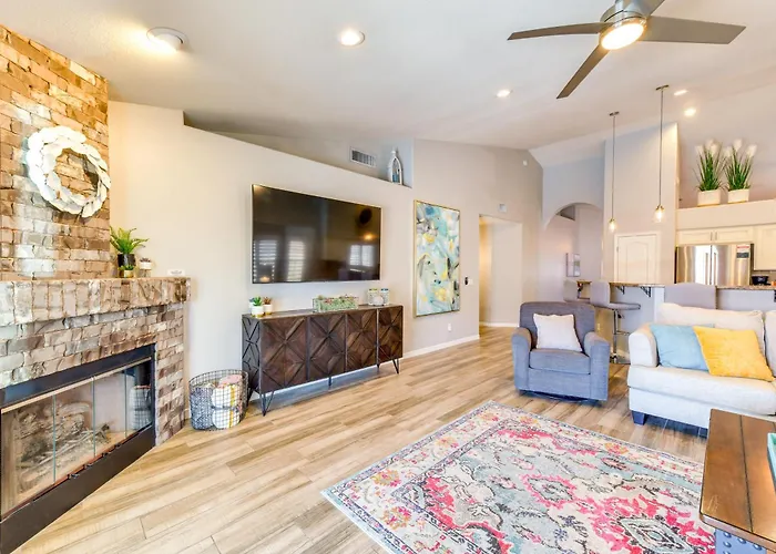 Relax Poolside & Golf: Family Gem In North Ferienhaus Phoenix